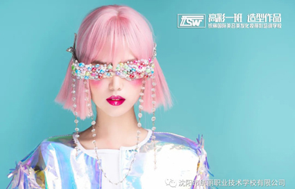 想成為化妝師的你，知道自己未來的收入水平嗎？【沈陽化妝學?！? title=