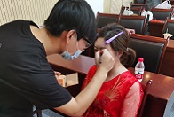 統(tǒng)麗化妝外出實踐