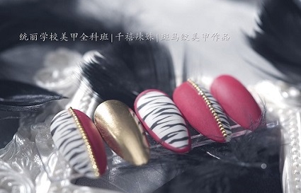 沈陽(yáng)美甲學(xué)校 做完美甲總覺(jué)指甲變薄了 為什么怎么辦