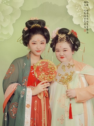 唐風(fēng)漢服妝造