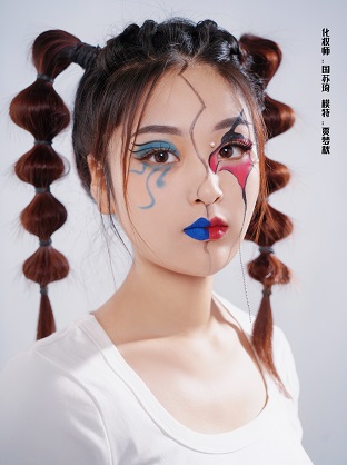 學(xué)生創(chuàng)意妝造