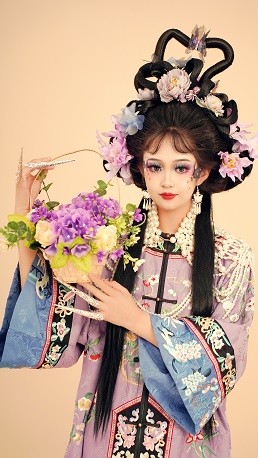 精致繡花漢服+簪花