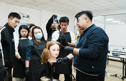 沈陽美發(fā)培訓班學費多少 你知道嗎