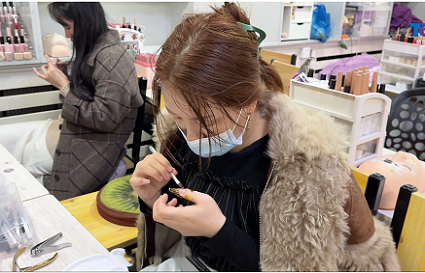 沈陽美甲培訓_精選培訓班_0基礎(chǔ)實操教學-公主請就位