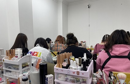 學美甲有必要報班學嗎 沈陽美甲學校