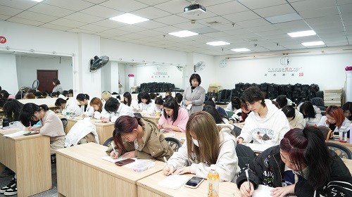 沈陽(yáng)化妝學(xué)校