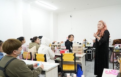 沈陽美甲學(xué)校推薦 聽說學(xué)費(fèi)低至