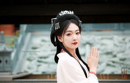 沈陽(yáng)化妝培訓(xùn)班 學(xué)化妝可以學(xué)到什么內(nèi)容