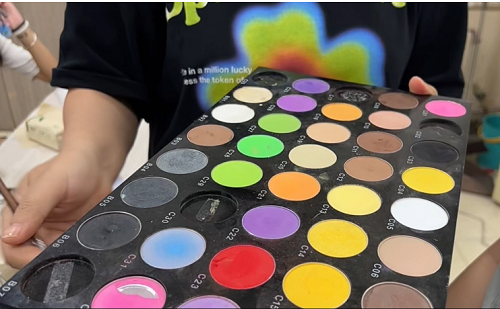 沈陽(yáng)化妝學(xué)校