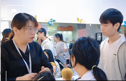 化妝小白如何轉(zhuǎn)變高級(jí)化妝師？沈陽(yáng)化妝學(xué)校