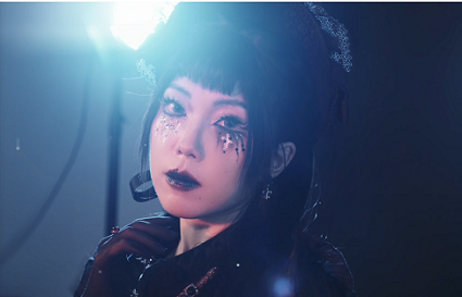 沈陽(yáng)化妝學(xué)校：萬(wàn)圣節(jié)妝容就從眼影的疊加技巧到。。。