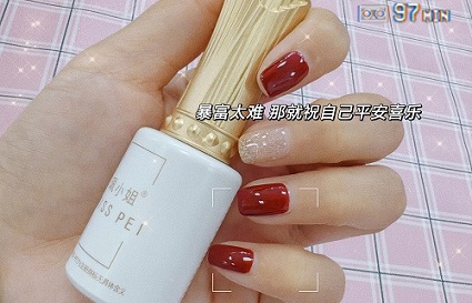 沈陽(yáng)美甲學(xué)校：純色美甲要注意什么？