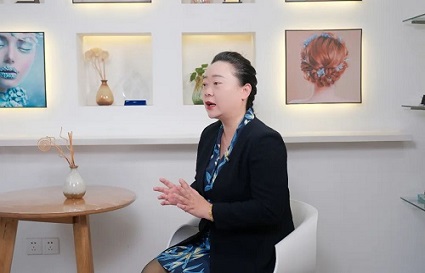 統(tǒng)麗郭校長：變革創(chuàng)新，引領(lǐng)美業(yè)教育新征程——百度獨家采訪紀實