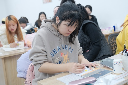 美甲培訓(xùn)班