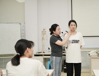 亞健康經(jīng)絡(luò)調(diào)理班