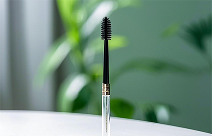 睫毛膏刷頭的分類及作用_沈陽化妝學校  