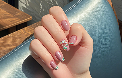 美甲技巧分享你知道多少_沈陽美甲學(xué)校