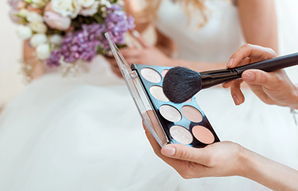 為什么說零基礎也可以學化妝？沈陽化妝學校