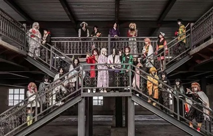 從劇組到影樓：高彩一班王藝蒙×葛吉暉雙學員實習記，用專業(yè)妝造解鎖雙重認可