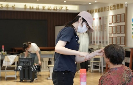 【沈陽(yáng)美業(yè)人】七夕限定浪漫 | 統(tǒng)麗學(xué)員化身美麗魔法師，點(diǎn)亮多福社區(qū)!