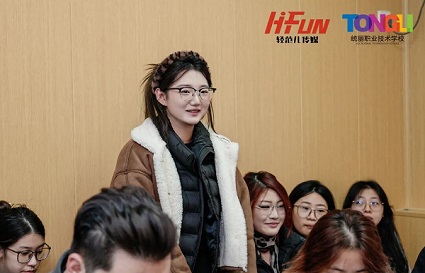 新媒體培訓學校：新媒體畢業(yè)遇上校企合作 就業(yè)不是問題